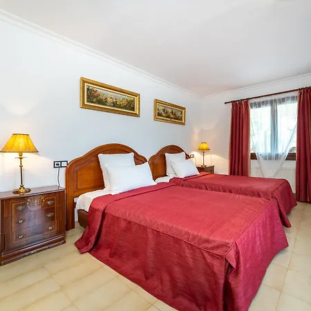Rural Predio Son Serra 4*